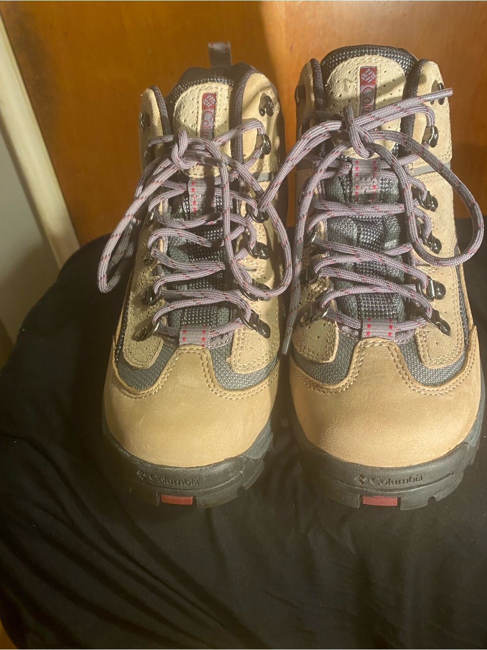 Columbia Women's Tan and Gray Lace-Up Hiking Boots